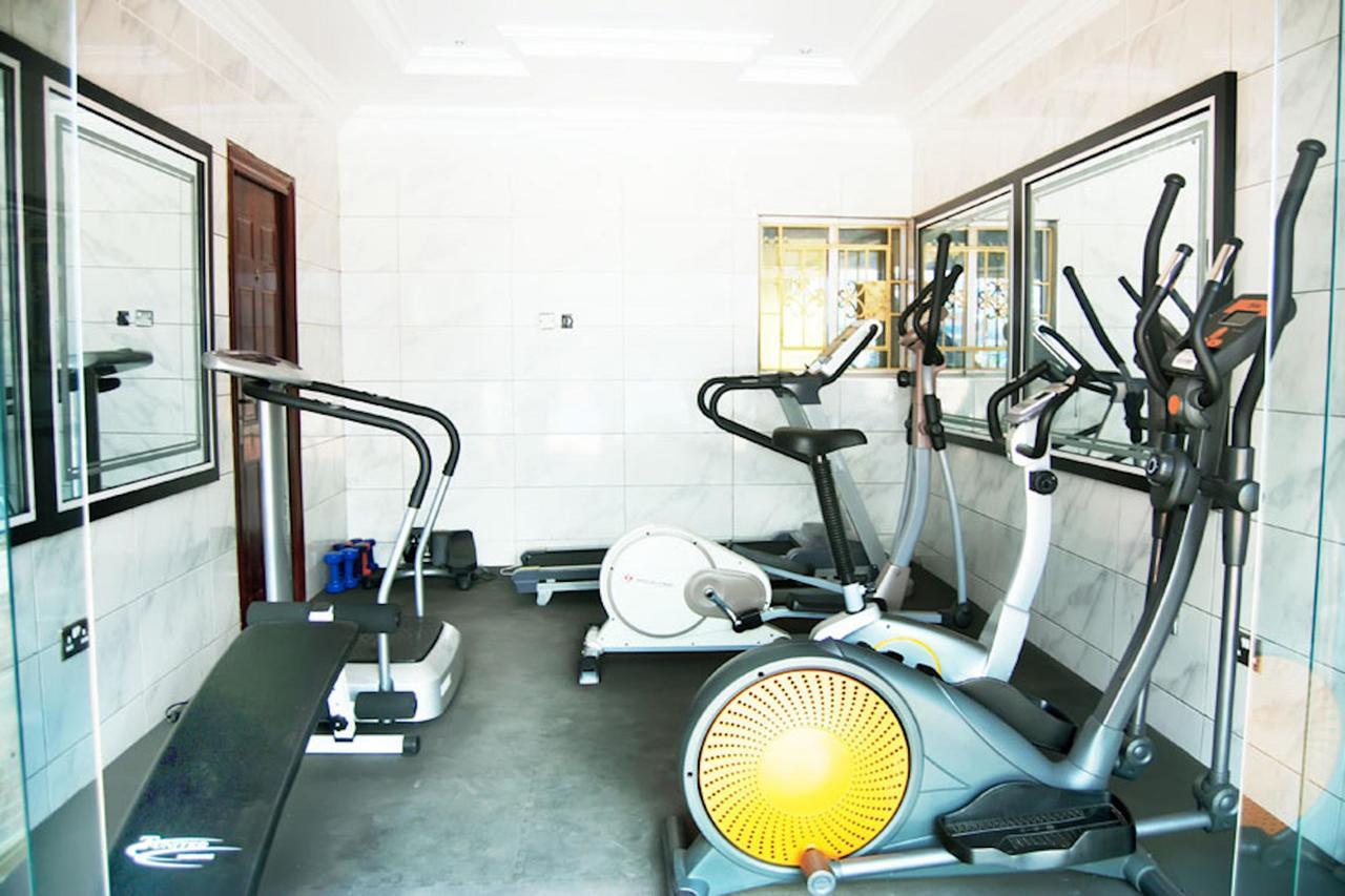 Milestone Hotel Ogombo Екстер'єр фото